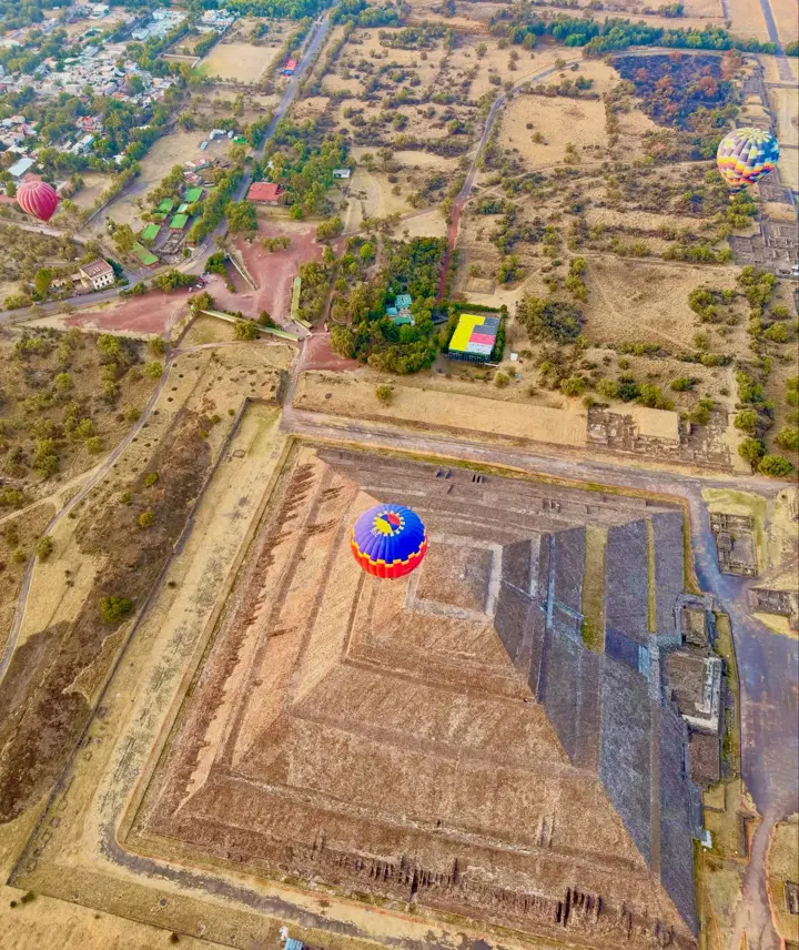 Private Hot Air Balloon Flight over Teotihuacan, photo 3